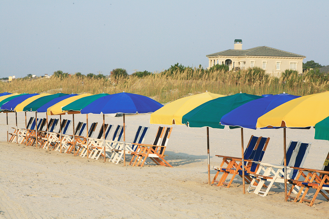 beach views with umbrellas and chairs of the Atlantic Ocean from Myrtle Beach