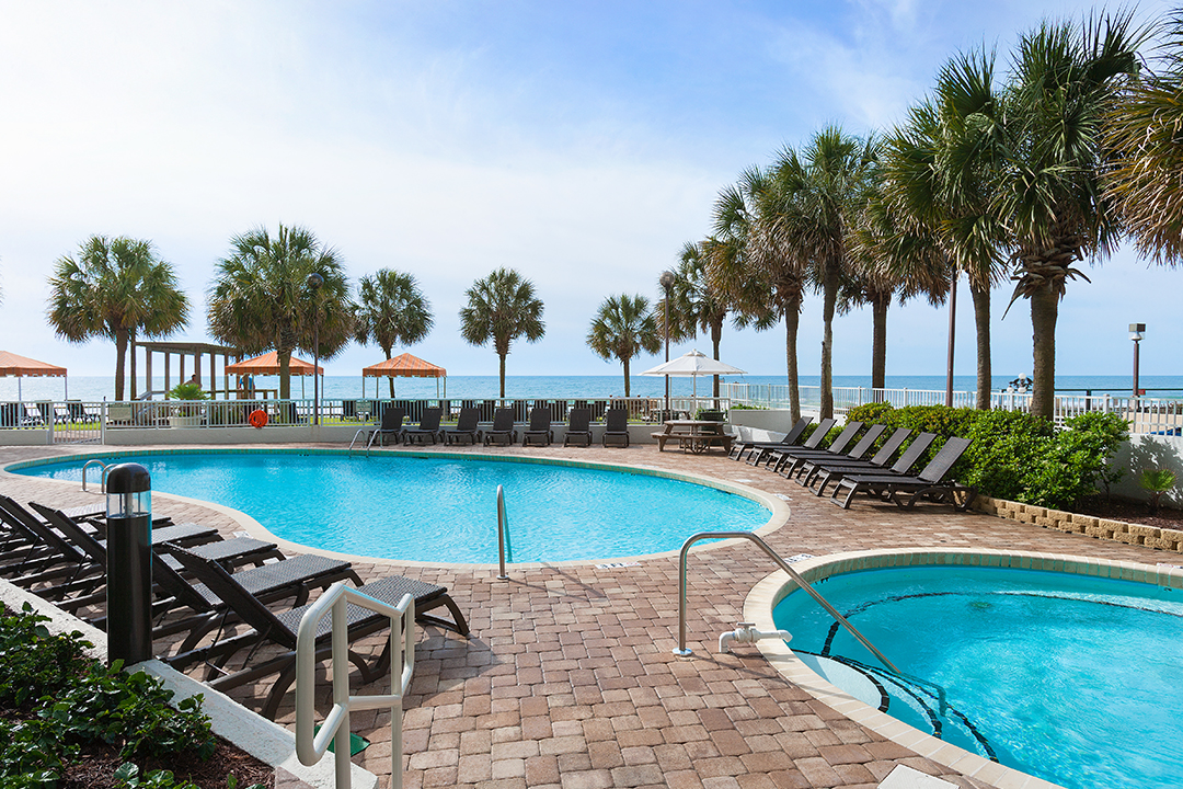 pool and hot tub on the Oceanfront Pool Deck