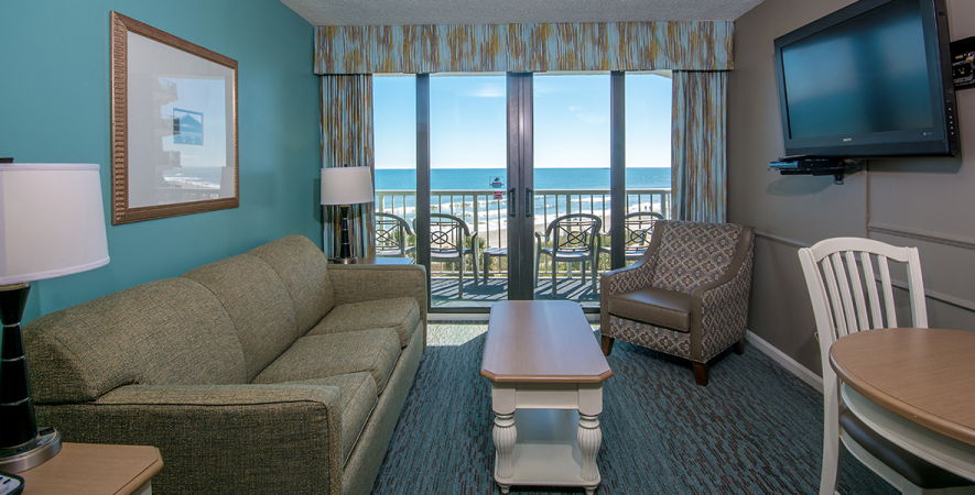 Oceanfront Queen Suite