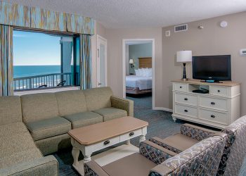 Oceanfront Deluxe King Suite Living Room