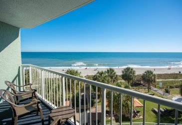 Picture of the balcony overlooking the ocean